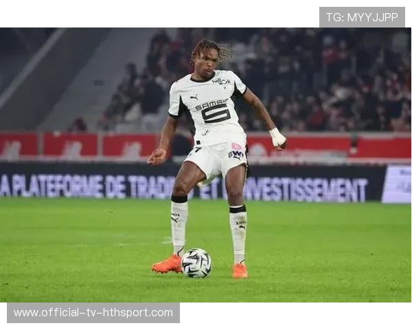 利物浦官宣6000万英镑签下热雷米·雅凯,20岁法国中卫加盟安菲尔德